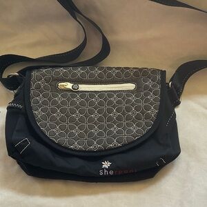 Sherpani Black Floral Embroidered Flap Crossbody Bag